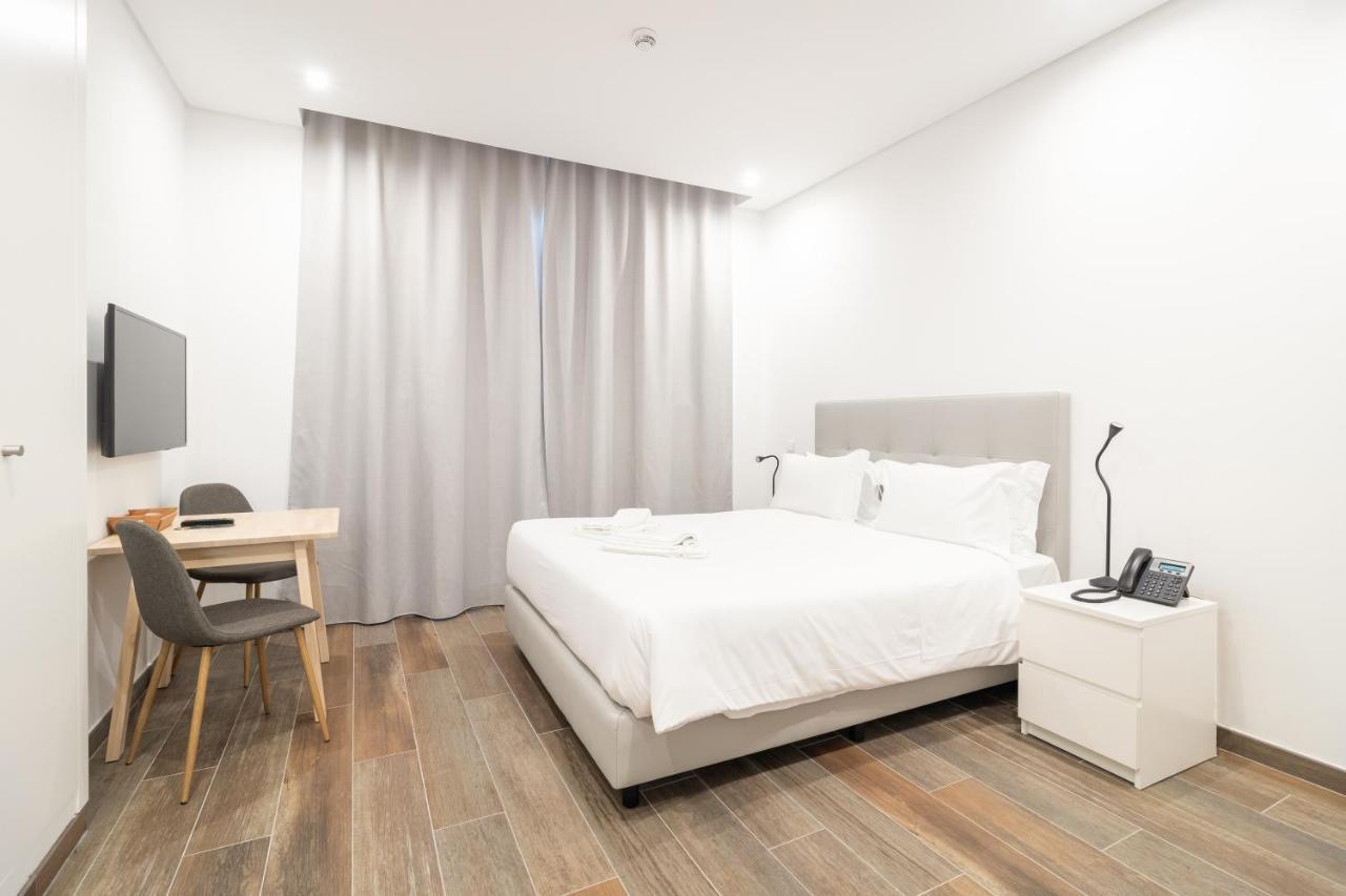 פארו Roots Hotel מראה חיצוני תמונה
